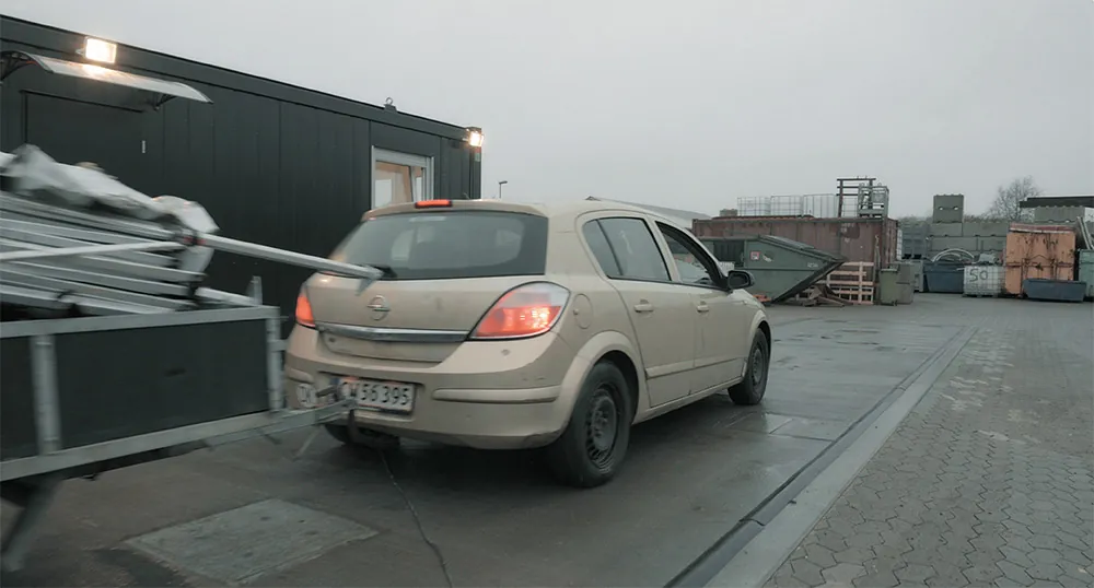 Privat person afleverer skrot